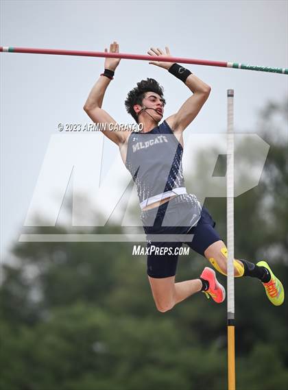 Thumbnail 2 in UIL 4A Track & Field Finals  photogallery.