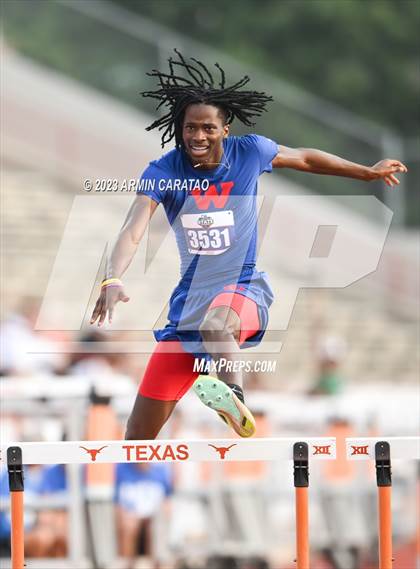 Thumbnail 1 in UIL 4A Track & Field Finals  photogallery.