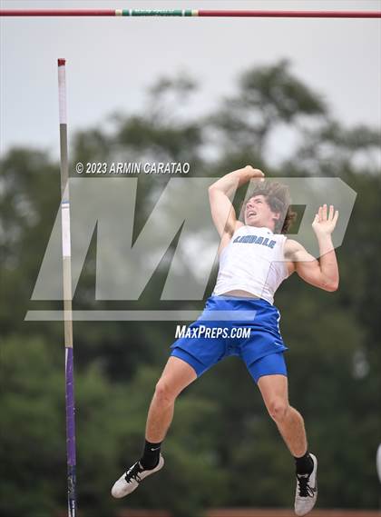 Thumbnail 1 in UIL 4A Track & Field Finals  photogallery.