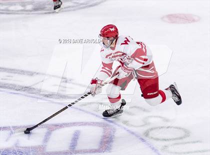Thumbnail 1 in Winchester vs. Waltham (MIAA Division 1 North Final) photogallery.