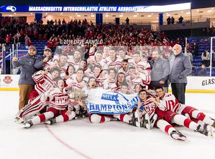 Thumbnail 1 in Winchester vs. Waltham (MIAA Division 1 North Final) photogallery.