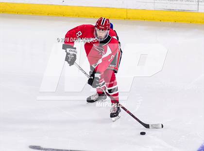 Thumbnail 2 in Winchester vs. Waltham (MIAA Division 1 North Final) photogallery.