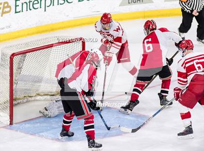 Thumbnail 3 in Winchester vs. Waltham (MIAA Division 1 North Final) photogallery.