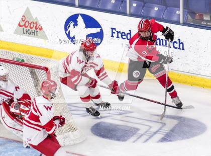 Thumbnail 1 in Winchester vs. Waltham (MIAA Division 1 North Final) photogallery.