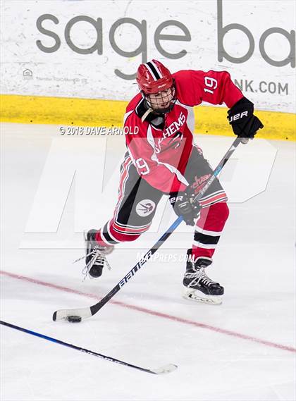 Thumbnail 1 in Winchester vs. Waltham (MIAA Division 1 North Final) photogallery.