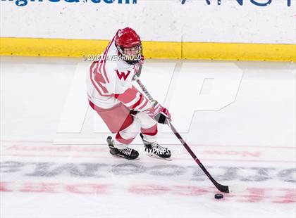 Thumbnail 1 in Winchester vs. Waltham (MIAA Division 1 North Final) photogallery.