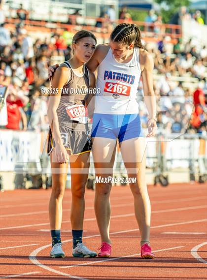 Thumbnail 1 in UIL 1A Girls Track & Field Finals photogallery.