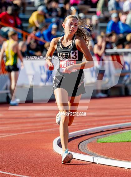 Thumbnail 2 in UIL 1A Girls Track & Field Finals photogallery.