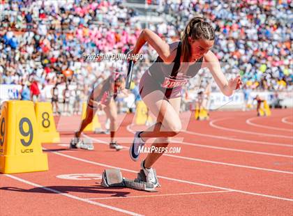 Thumbnail 1 in UIL 1A Girls Track & Field Finals photogallery.