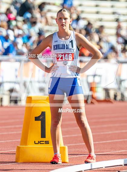 Thumbnail 1 in UIL 1A Girls Track & Field Finals photogallery.