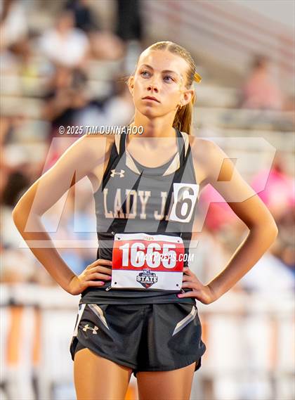 Thumbnail 2 in UIL 1A Girls Track & Field Finals photogallery.