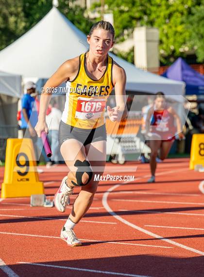 Thumbnail 1 in UIL 1A Girls Track & Field Finals photogallery.