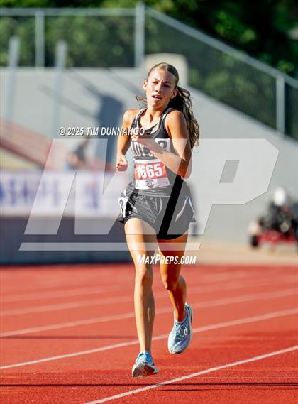 Thumbnail 1 in UIL 1A Girls Track & Field Finals photogallery.