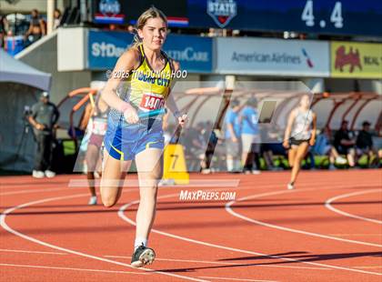 Thumbnail 2 in UIL 1A Girls Track & Field Finals photogallery.