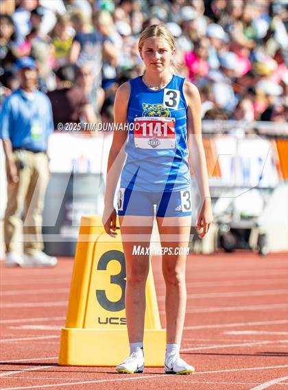 Thumbnail 1 in UIL 1A Girls Track & Field Finals photogallery.