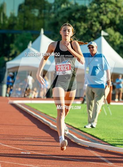 Thumbnail 3 in UIL 1A Girls Track & Field Finals photogallery.