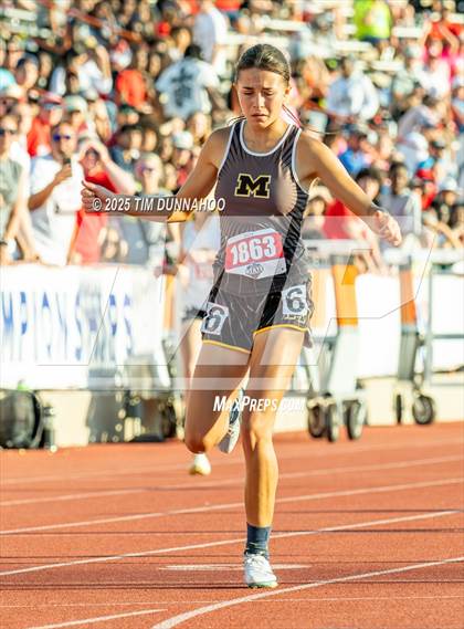 Thumbnail 2 in UIL 1A Girls Track & Field Finals photogallery.