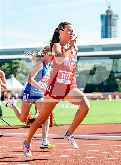 Thumbnail 1 in UIL 1A Girls Track & Field Finals photogallery.