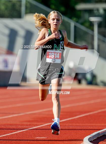 Thumbnail 2 in UIL 1A Girls Track & Field Finals photogallery.