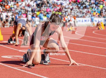 Thumbnail 3 in UIL 1A Girls Track & Field Finals photogallery.