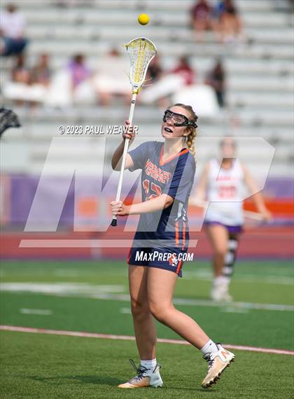 Thumbnail 3 in Hershey vs Danville (PIAA Class AA First Round) photogallery.