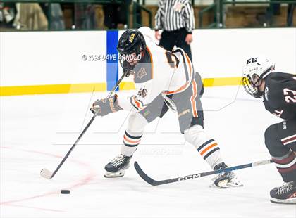 Thumbnail 2 in Kents Hill School vs. North Yarmouth Academy (Maine Prep Cup Final) photogallery.