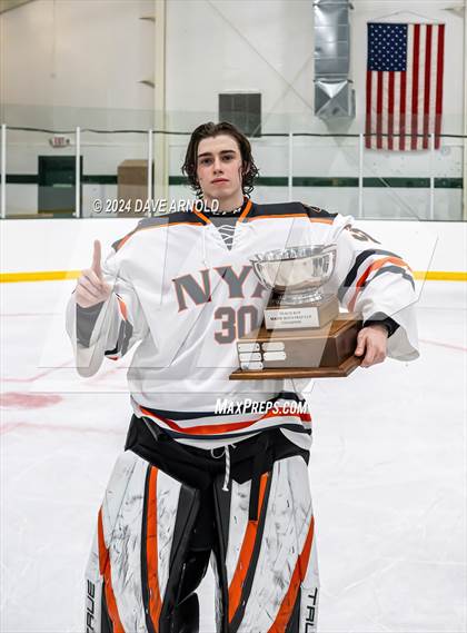Thumbnail 1 in Kents Hill School vs. North Yarmouth Academy (Maine Prep Cup Final) photogallery.
