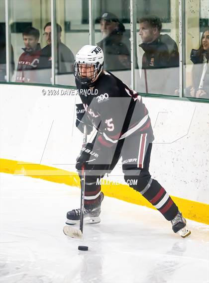 Thumbnail 1 in Kents Hill School vs. North Yarmouth Academy (Maine Prep Cup Final) photogallery.