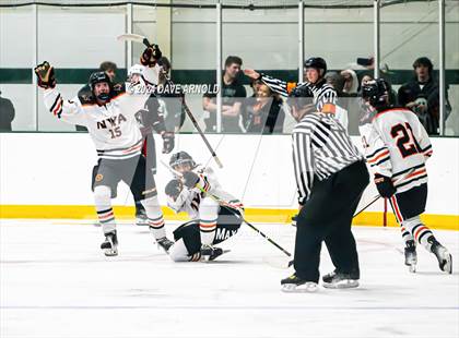 Thumbnail 1 in Kents Hill School vs. North Yarmouth Academy (Maine Prep Cup Final) photogallery.