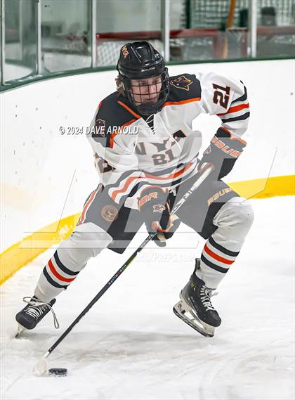 Thumbnail 3 in Kents Hill School vs. North Yarmouth Academy (Maine Prep Cup Final) photogallery.