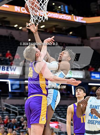 Thumbnail 3 in Scottsburg vs. South Bend St. Joseph (IHSAA 3A Final)  photogallery.