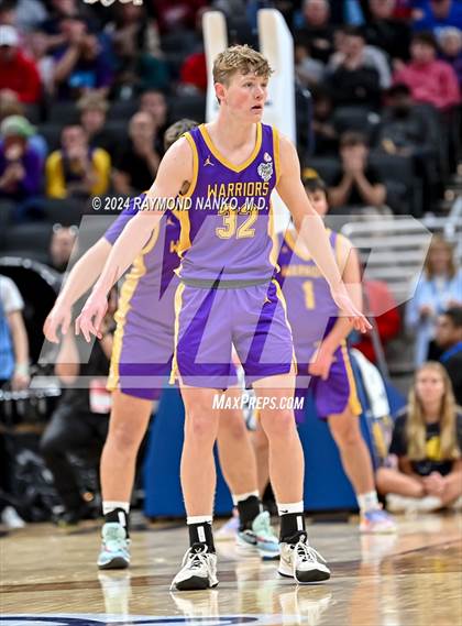 Thumbnail 1 in Scottsburg vs. South Bend St. Joseph (IHSAA 3A Final)  photogallery.