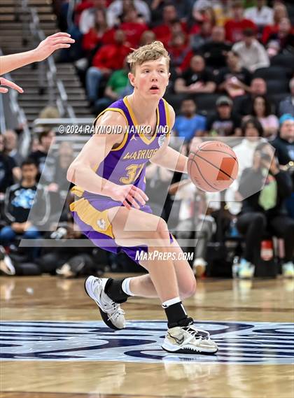 Thumbnail 1 in Scottsburg vs. South Bend St. Joseph (IHSAA 3A Final)  photogallery.