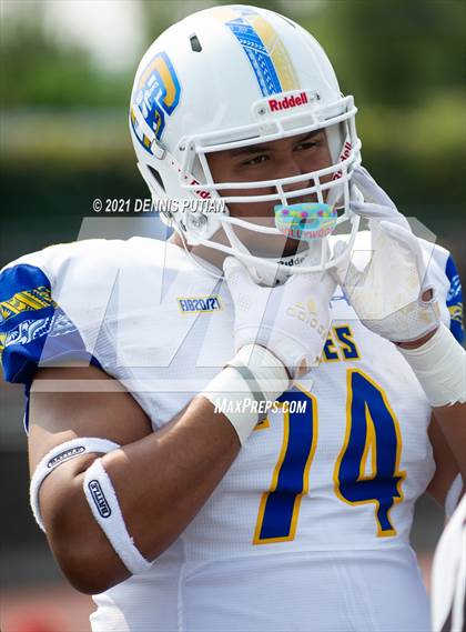 Thumbnail 1 in Serra @ Archbishop Mitty photogallery.