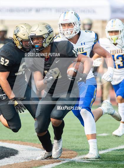Thumbnail 2 in Serra @ Archbishop Mitty photogallery.