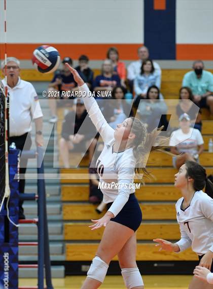 Thumbnail 3 in Seven Lakes vs Mayde Creek photogallery.