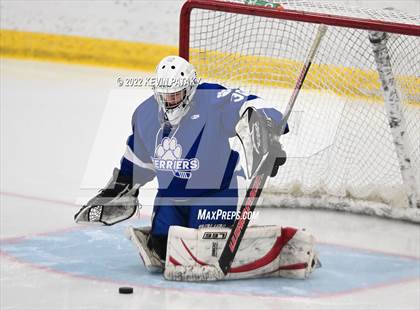Thumbnail 1 in Rocky Hill/Middletown/Plainville/H-K  @ E.O. Smith/Tolland photogallery.