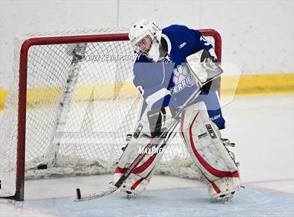 Thumbnail 2 in Rocky Hill/Middletown/Plainville/H-K  @ E.O. Smith/Tolland photogallery.