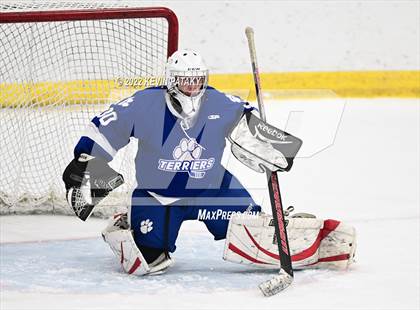 Thumbnail 1 in Rocky Hill/Middletown/Plainville/H-K  @ E.O. Smith/Tolland photogallery.