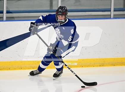 Thumbnail 2 in Rocky Hill/Middletown/Plainville/H-K  @ E.O. Smith/Tolland photogallery.