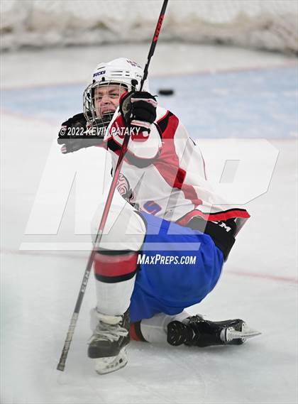 Thumbnail 3 in Rocky Hill/Middletown/Plainville/H-K  @ E.O. Smith/Tolland photogallery.