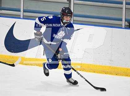 Thumbnail 3 in Rocky Hill/Middletown/Plainville/H-K  @ E.O. Smith/Tolland photogallery.