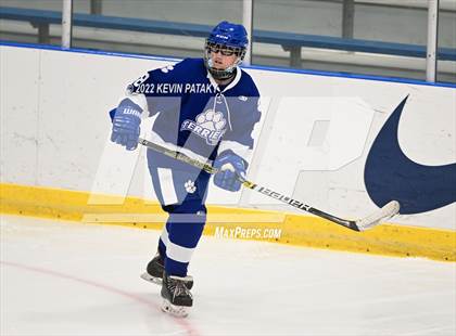 Thumbnail 3 in Rocky Hill/Middletown/Plainville/H-K  @ E.O. Smith/Tolland photogallery.