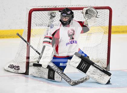 Thumbnail 1 in Rocky Hill/Middletown/Plainville/H-K  @ E.O. Smith/Tolland photogallery.