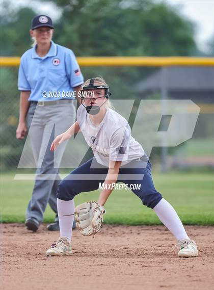 Thumbnail 3 in Muscatine vs Pleasant Valley (Linn-Mar/Alburnett Invitational) photogallery.