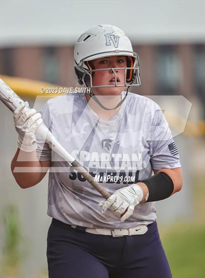 Thumbnail 3 in Muscatine vs Pleasant Valley (Linn-Mar/Alburnett Invitational) photogallery.