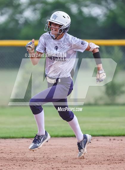 Thumbnail 3 in Muscatine vs Pleasant Valley (Linn-Mar/Alburnett Invitational) photogallery.