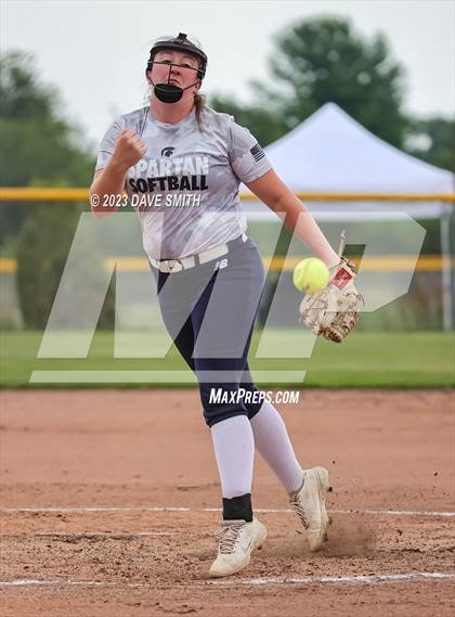 Thumbnail 1 in Muscatine vs Pleasant Valley (Linn-Mar/Alburnett Invitational) photogallery.