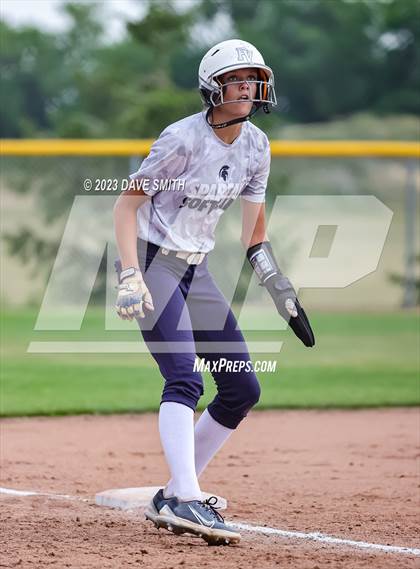 Thumbnail 3 in Muscatine vs Pleasant Valley (Linn-Mar/Alburnett Invitational) photogallery.