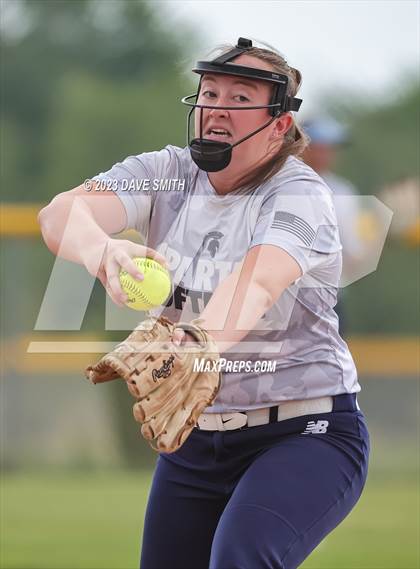 Thumbnail 1 in Muscatine vs Pleasant Valley (Linn-Mar/Alburnett Invitational) photogallery.